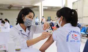 Từ ngày 18/12, Quảng Ninh triển khai tiêm vaccine mũi 3 phòng COVID-19 