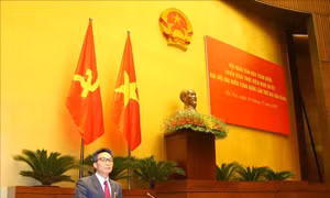 Đề cao giá trị truyền thống của dân tộc Việt Nam để xây dựng đất nước phát triển phồn vinh