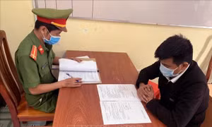 Khởi tố đối tượng hành hung nhân viên y tế tại Đắk Nông