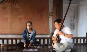 Những 'nốt lặng' trên chiếu ca trù​