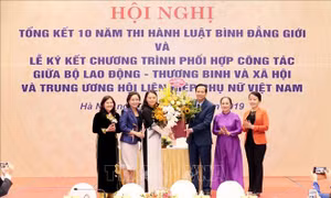 Nỗ lực xóa bỏ 'rào cản' định kiến giới