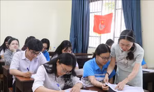 Tăng cường tư vấn hướng nghiệp, kỹ năng làm bài cho học sinh thi tốt nghiệp THPT