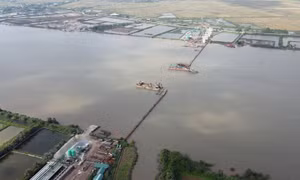 Phê duyệt Khung chính sách bồi thường, hỗ trợ, tái định cư dự án xây dựng cầu vượt sông Đáy