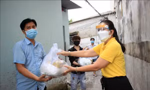 TP Hồ Chí Minh: Kiến nghị tháo gỡ khó khăn trong hỗ trợ người lao động tiền thuê nhà