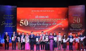 Công bố 50 tác phẩm văn học, nghệ thuật biểu diễn Việt Nam tiêu biểu sau ngày đất nước thống nhất