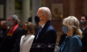 Tổng thống Mỹ đắc cử Joe Biden tham dự lễ diễu hành tại thủ đô Washington