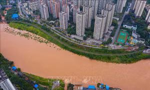 Trung Quốc phát triển tàu lặn có người lái giám sát các đập và hồ chứa nước