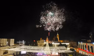 Người hành hương đổ về Bethlehem mừng Giáng sinh