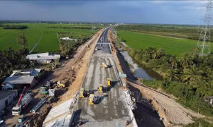 Giao mỏ cát biển gần 100 ha tại Sóc Trăng cho nhà thầu khai thác, phục vụ công trình trọng điểm