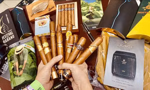 Lễ hội xì gà Cuba sôi động ngày trở lại