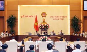 Thủ tướng chỉ đạo về việc lựa chọn sách giáo khoa, tránh lãng phí, độc quyền