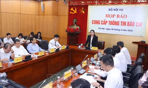 Có thể bố trí ủy viên Ban Thường vụ tỉnh ủy, thành ủy hiện nay về làm Bí thư xã, phường mới