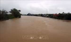Đã tìm thấy thi thể nạn nhân thứ 2 của vụ lật ghe trên sông Bồ