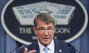 Cựu Bộ trưởng Quốc phòng Mỹ Ashton Carter qua đời
