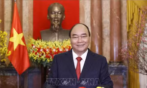 Chủ tịch nước Nguyễn Xuân Phúc giao nhiệm vụ cho cán bộ, nhân viên Văn phòng Chủ tịch nước