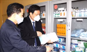 Bộ GD-ĐT kiểm tra công tác bảo đảm an toàn cho học sinh khi trở lại trường học tại Hưng Yên