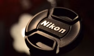 Nikon đặt mục tiêu trở thành nhà cung cấp linh kiện