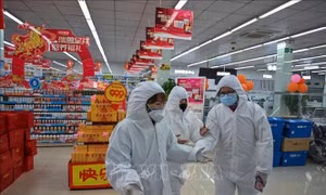 Nhiều công ty Singapore tạm ngừng hoạt động tại Trung Quốc