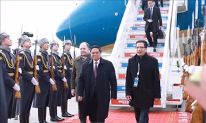 Thủ tướng Phạm Minh Chính tới Kazan, bắt đầu chuyến công tác tham dự Hội nghị BRICS mở rộng