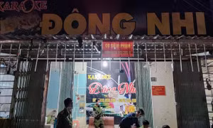 Các địa phương tạm dừng nhiều dịch vụ không thiết yếu để phòng dịch COVID-19