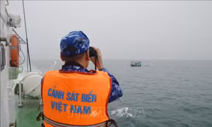 Cảnh sát biển Việt Nam - Trung Quốc tuần tra chung trên vùng biển phía Bắc Vịnh Bắc Bộ
