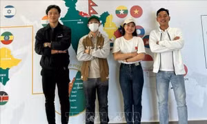 Tu nghiệp sinh Việt Nam ở miền Nam Israel trở lại trường học