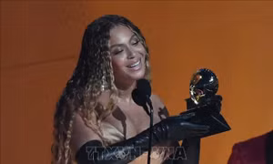 Grammy 2023: Dấu ấn lịch sử của Beyoncé và Kim Petras