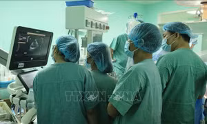 Bệnh nhân xuất viện sau hành trình ghép tim đầy cam go