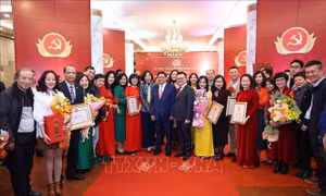 TTXVN giành 5 giải tại Giải báo chí Búa liềm vàng lần thứ VIII - năm 2023