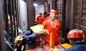 Bảo đảm nếp sống văn minh trong các hoạt động tín ngưỡng, tôn giáo dịp Tết