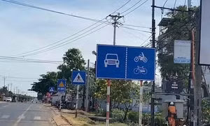 Rà soát bất cập lắp đặt biển báo giao thông trên Quốc lộ 19