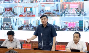 Điện Biên: Họp khẩn, quyết tâm xây dựng nhà mới cho người dân vùng lũ