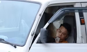 'Mòn mỏi' chờ đăng kiểm cho ô tô