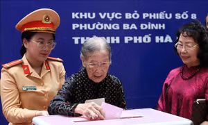 Cuộc bầu cử thành công toàn diện, tạo nền tảng kiện toàn bộ máy nhà nước