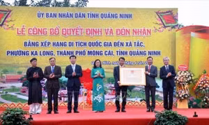 Quảng Ninh đón nhận Bằng xếp hạng Di tích quốc gia đền Xã Tắc