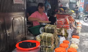 Sôi động chợ online phục vụ Rằm tháng 7