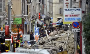 Tìm thấy thi thể nạn nhân đầu tiên của vụ sập nhà ở Marseille, Pháp