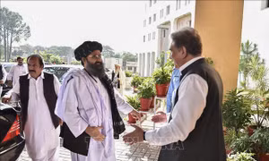 Pakistan và Taliban kêu gọi nối lại đàm phán hòa bình