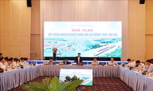 Bộ trưởng Nguyễn Văn Thắng: Nâng tỷ trọng vận tải hàng hải, thủy nội địa lên ít nhất 50%