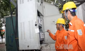 Hà Tĩnh: Chập điện gây cháy nổ hàng trăm thiết bị