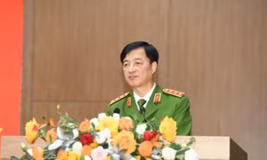 Kịp thời bắt giữ, ngăn chặn hàng tấn ma tuý thẩm lậu vào nước ta
