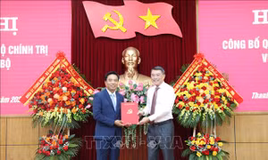 Thượng tướng Nguyễn Doãn Anh giữ chức Bí thư Tỉnh ủy Thanh Hóa