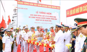 Quân chủng Hải quân tổ chức lễ tưởng niệm Chiến thắng trận đầu tại Cửa Lục