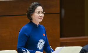 Bộ trưởng Bộ Nội vụ Phạm Thị Thanh Trà trả lời chất vấn đại biểu Quốc hội