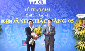 Trao giải thưởng giải ảnh báo chí Khoảnh Khắc Vàng lần thứ 5 năm 2018 