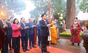 Chủ tịch nước Lương Cường chủ trì Lễ dâng hương khai Xuân tại Hoàng thành Thăng Long
