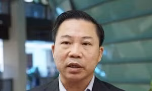 'Cần án lệ cho các vụ lùi xe trên đường cao tốc'