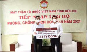 Agribank Bến Tre ủng hộ 1,5 tỷ đồng cho quỹ phòng, chống dịch COVID-19 tỉnh Bến Tre