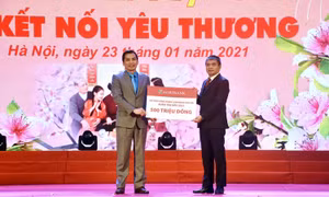 Agribank phối hợp cùng báo Lao động đem “Tết sum vầy” đến với công nhân nghèo tại Thủ đô