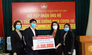 Agribank chi nhánh Hải Dương II tặng 100 triệu cho phòng chống dịch